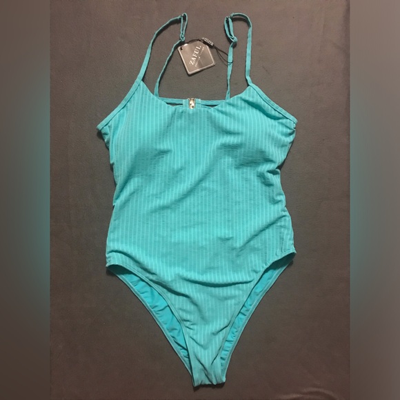 NWT Zaful Ribbed Open Back Swimsuit - Picture 5 of 16